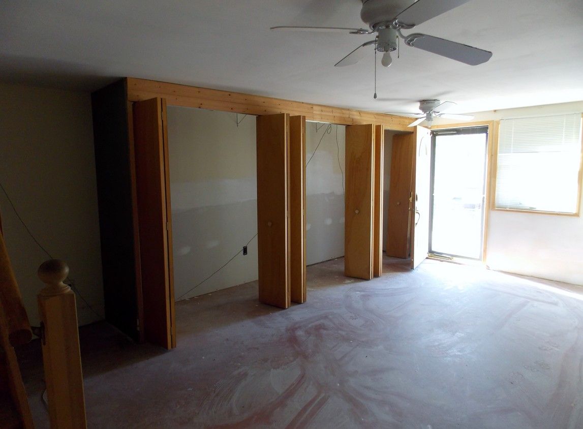 275 Yardley Ave, Levittown, PA 19054